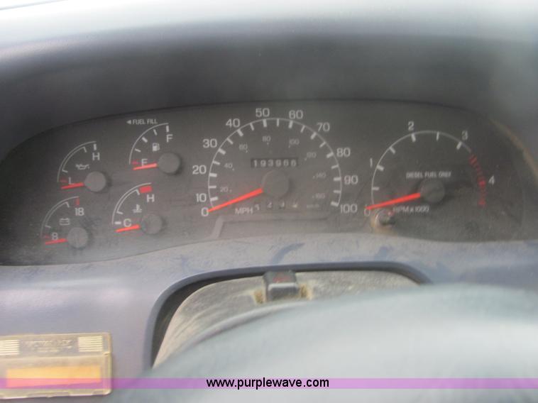 image for item 6937 1999 Ford F450 XL Super Duty bucket truck