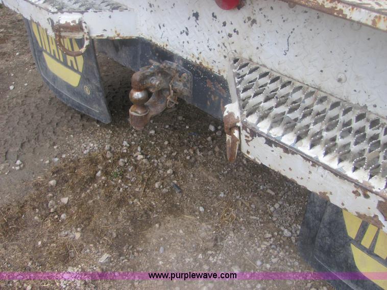 image for item 6937 1999 Ford F450 XL Super Duty bucket truck