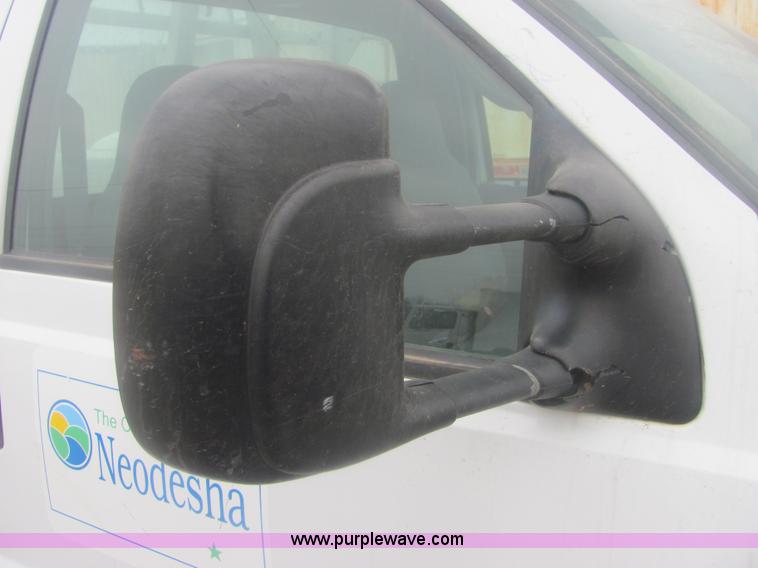 image for item 6937 1999 Ford F450 XL Super Duty bucket truck