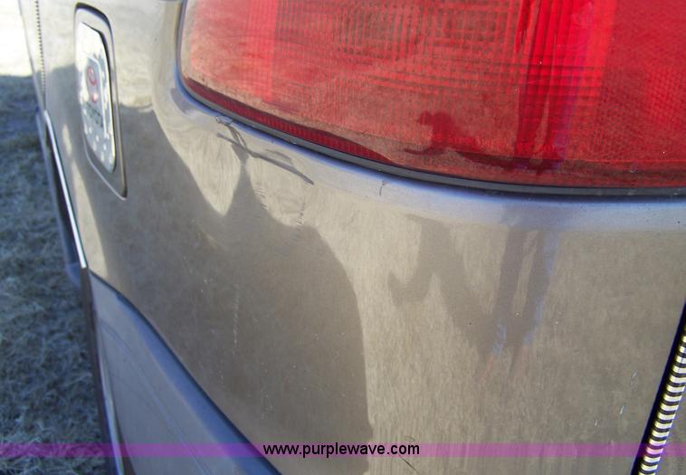 image for item 7280 1998 Toyota Sienna LE van