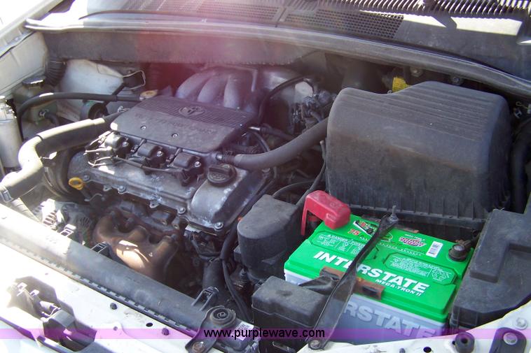 image for item 7281 2000 Toyota Sienna LE van