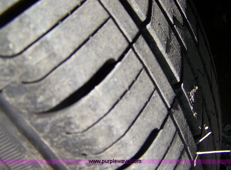 image for item 7281 2000 Toyota Sienna LE van