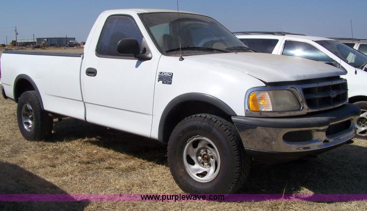 image for item 7282 1997 Ford F150 XL long bed pickup truck