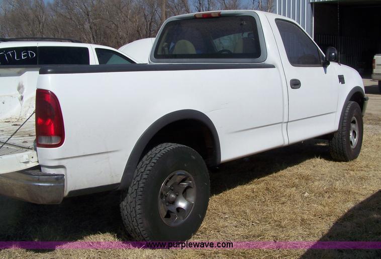 image for item 7282 1997 Ford F150 XL long bed pickup truck