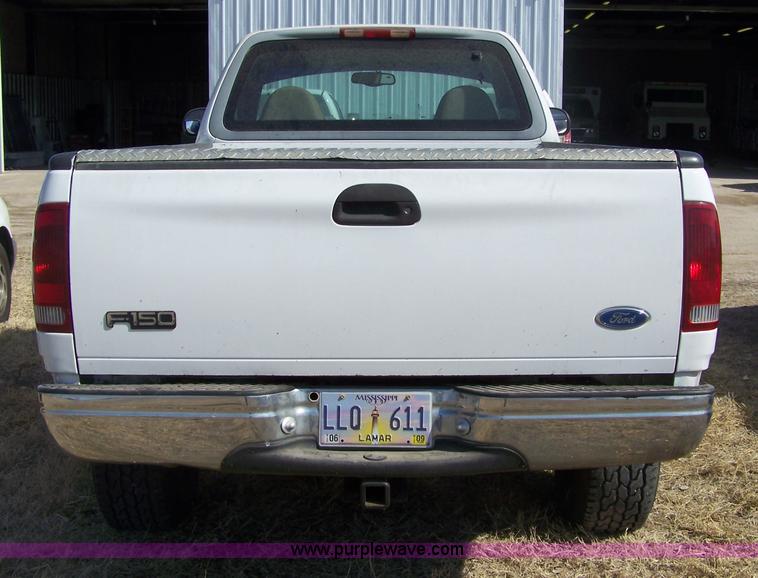 image for item 7282 1997 Ford F150 XL long bed pickup truck