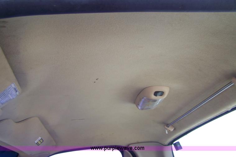 image for item 7282 1997 Ford F150 XL long bed pickup truck