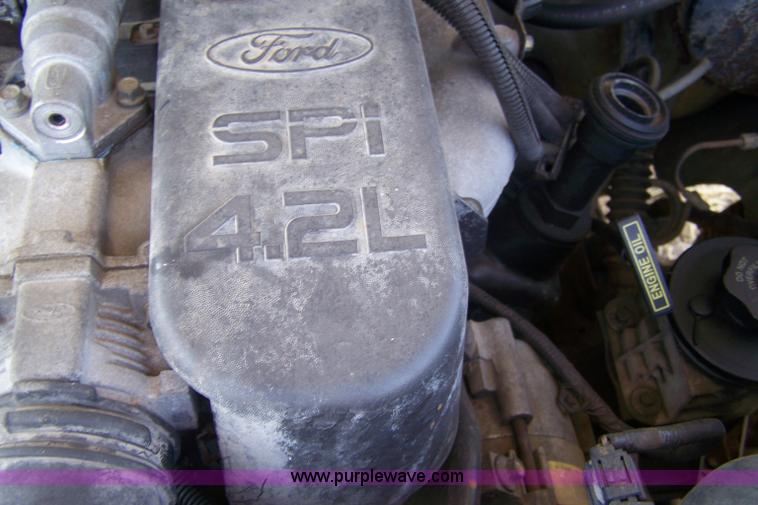 image for item 7282 1997 Ford F150 XL long bed pickup truck