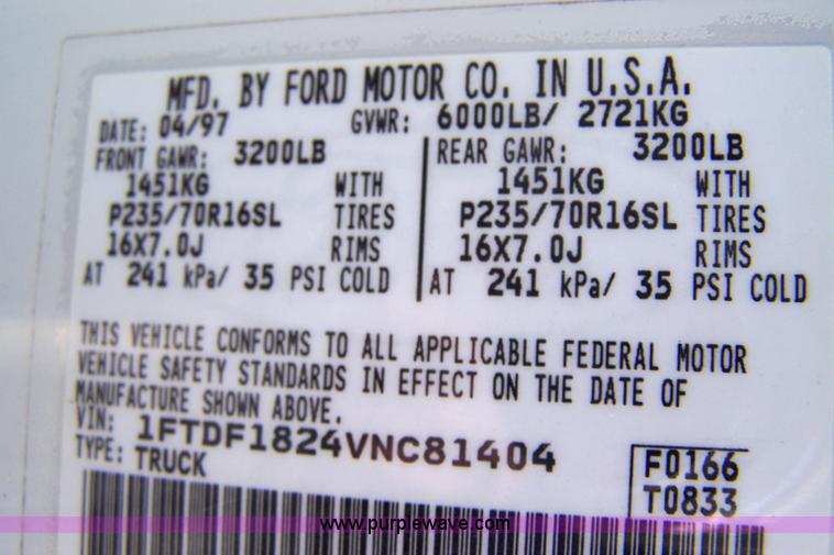 image for item 7282 1997 Ford F150 XL long bed pickup truck