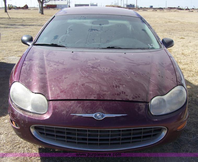 image for item 7283 1999 Chrysler Concorde LX