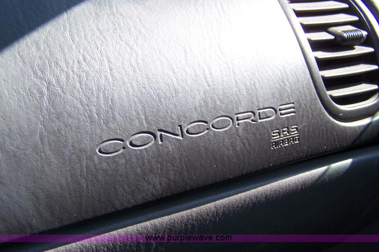 image for item 7283 1999 Chrysler Concorde LX