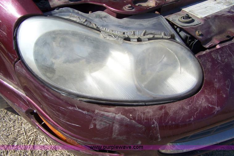 image for item 7283 1999 Chrysler Concorde LX