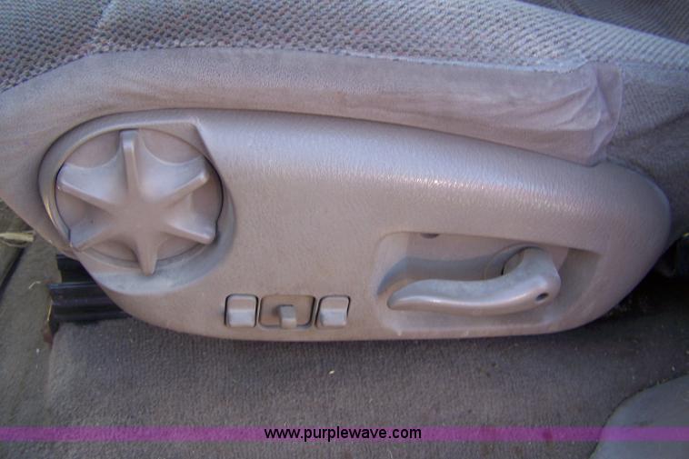 image for item 7284 2003 Dodge Durango SLT SUV