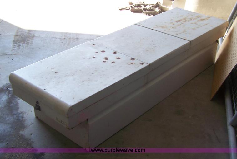 image for item 7289 Cross bed toolbox