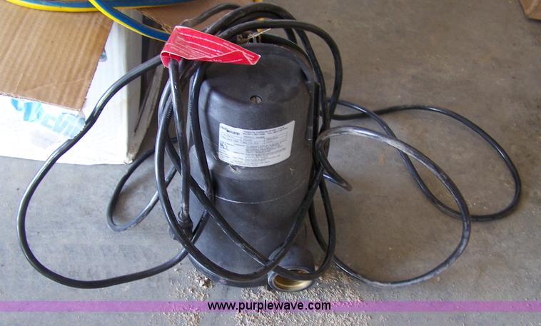 image for item 7290 Assorted items