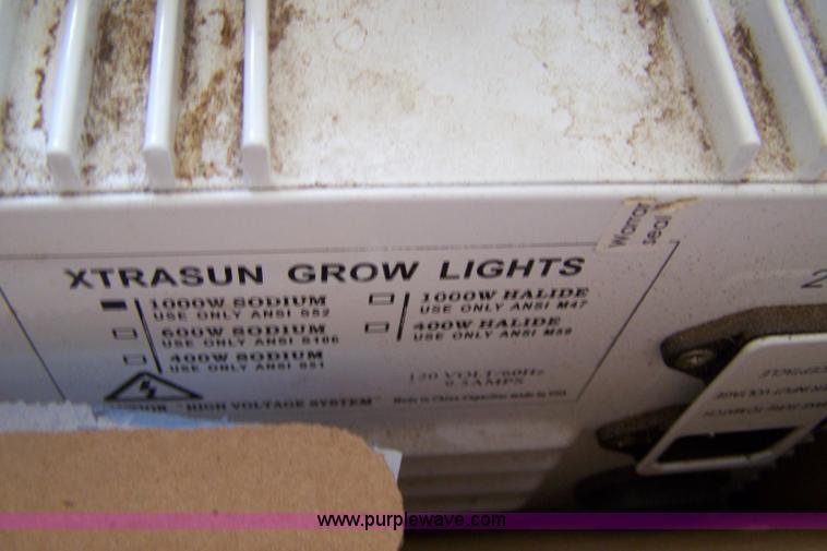 image for item 7290 Assorted items