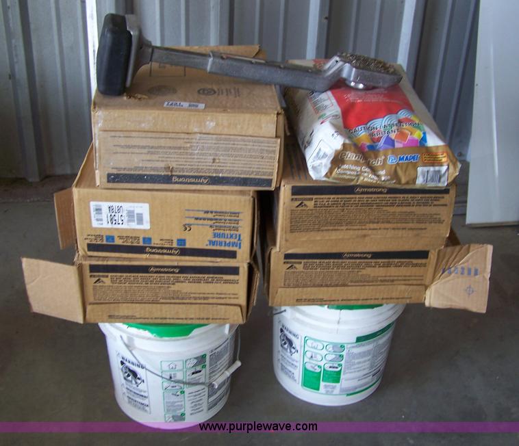 image for item 7291 Carpentry items