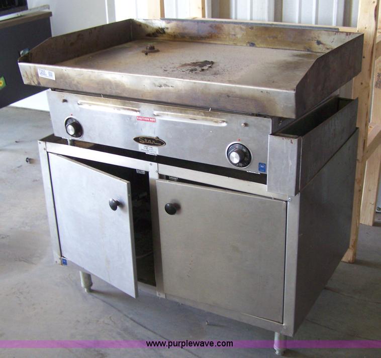 image for item 7293 Star grill
