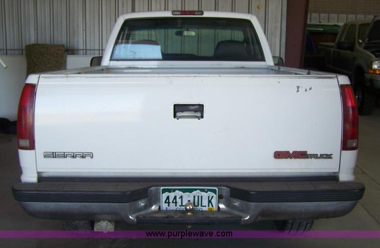 image for item 7294 1995 GMC Sierra C1500 SL long bed pickup truck