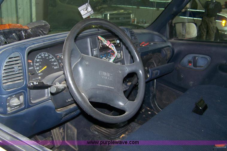 image for item 7294 1995 GMC Sierra C1500 SL long bed pickup truck