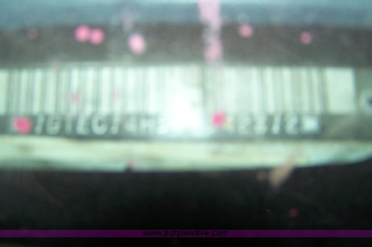 image for item 7294 1995 GMC Sierra C1500 SL long bed pickup truck