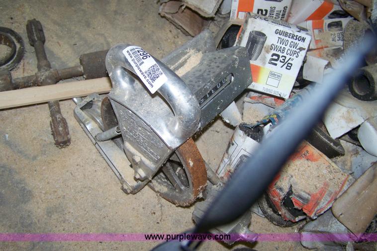 image for item 7296 Assorted oil production equipment