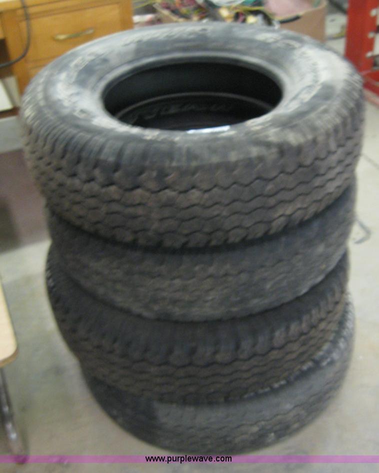 image for item 8516 (4) P225/75R15 tires