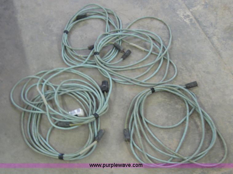 image for item 8518 (5) 20' to 25' 110v extension cords