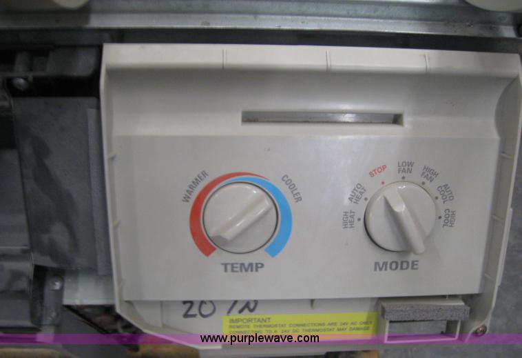 image for item 8520 (6) AC/heater wall units