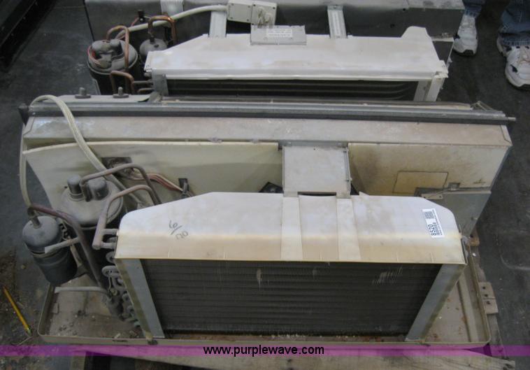 image for item 8520 (6) AC/heater wall units