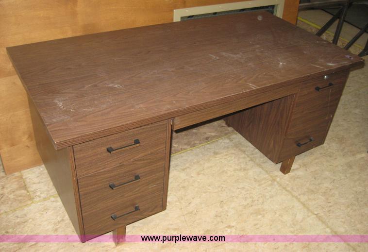 image for item 8521 (6) desks and furniture