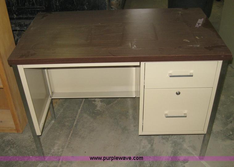 image for item 8521 (6) desks and furniture
