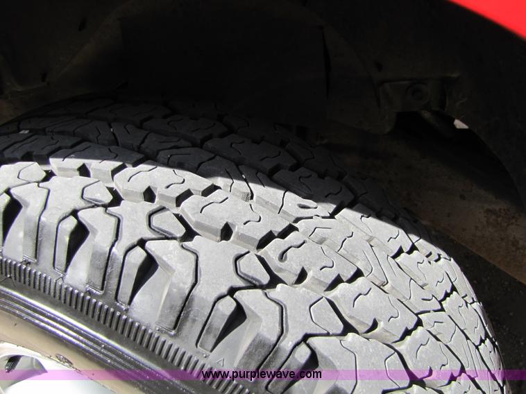 image for item 8662 2000 Chevrolet Blazer LS SUV