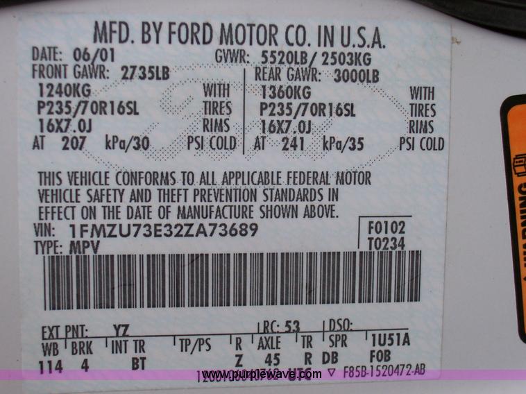 image for item 8689 2002 Ford Explorer XLT