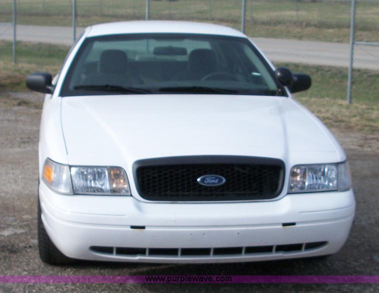 image for item 8717 2008 Ford Crown Victoria Police Interceptor