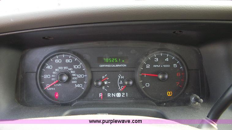 image for item 8717 2008 Ford Crown Victoria Police Interceptor