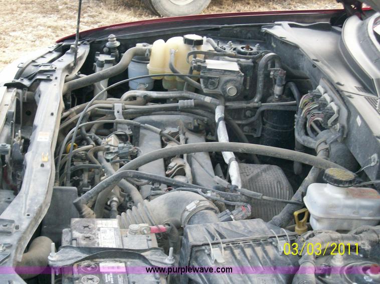 image for item 8718 2007 Ford Escape XLS SUV