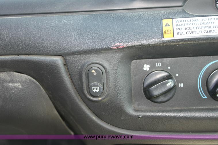 image for item 9415 2006 Ford Crown Victoria Police Interceptor