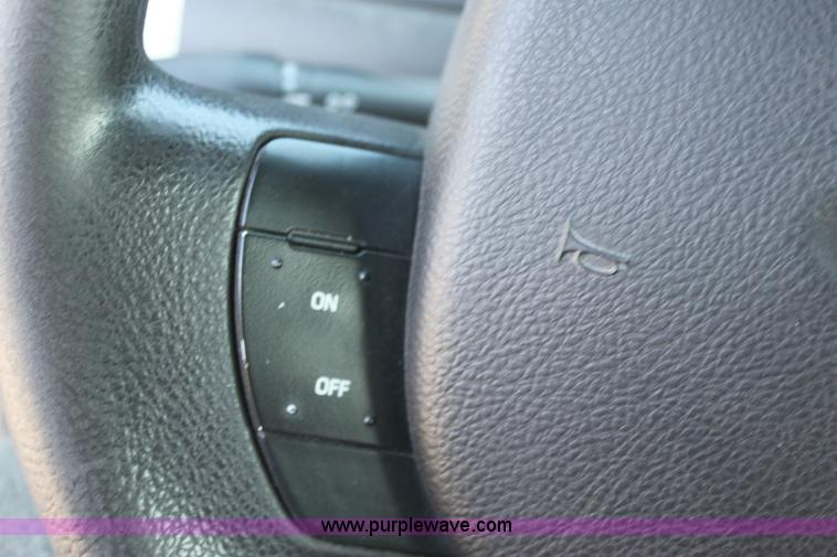 image for item 9415 2006 Ford Crown Victoria Police Interceptor