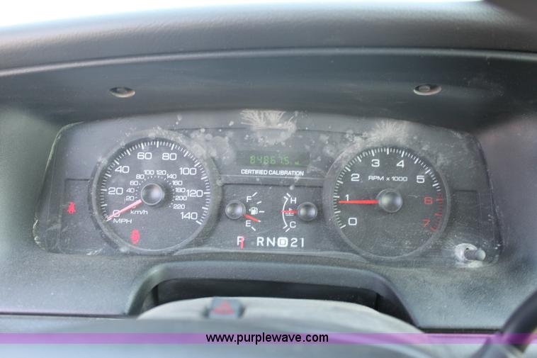 image for item 9415 2006 Ford Crown Victoria Police Interceptor