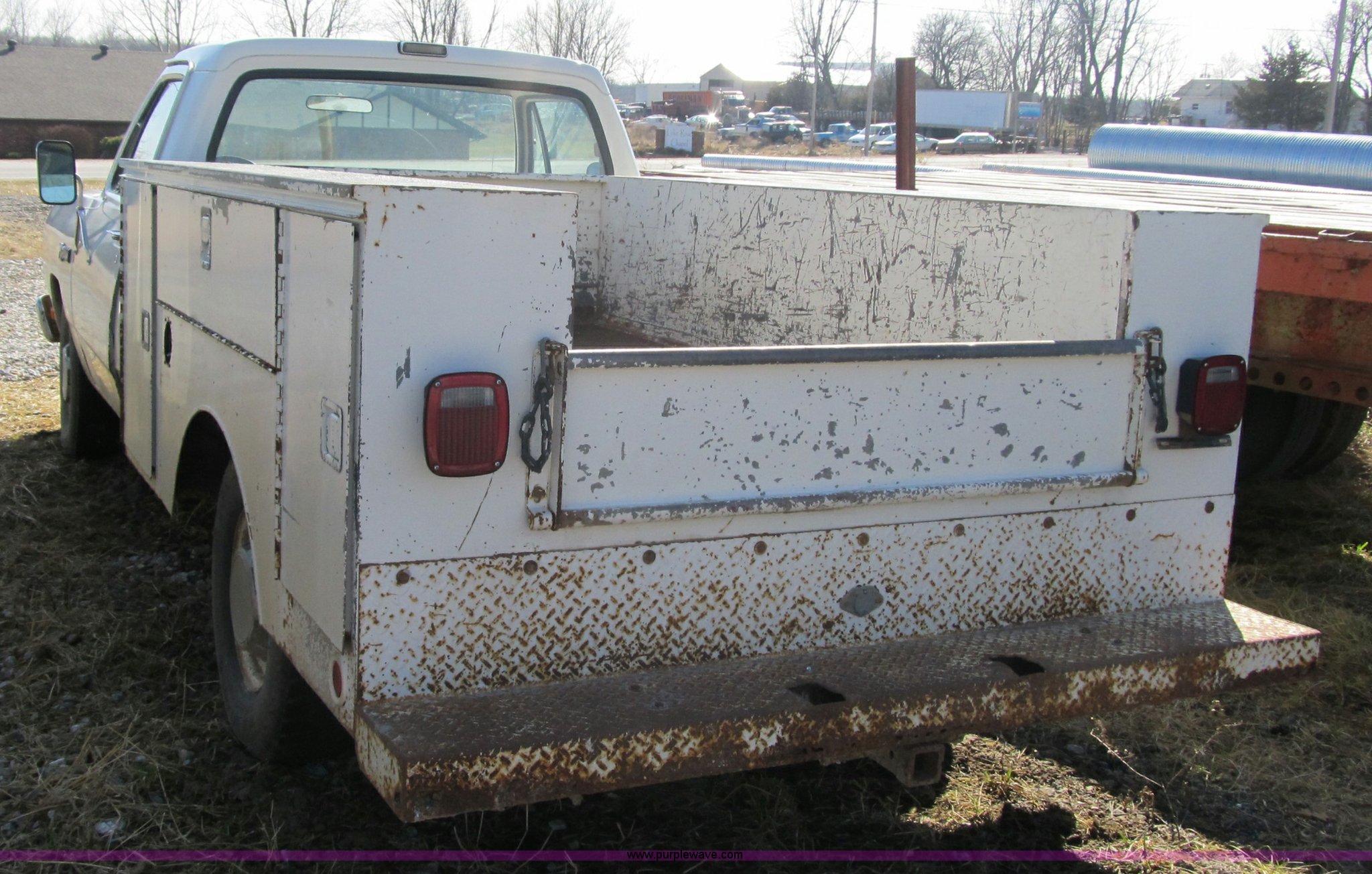 1987 Dodge D250 pickup truck in Kirksville, MO Item 4078 sold