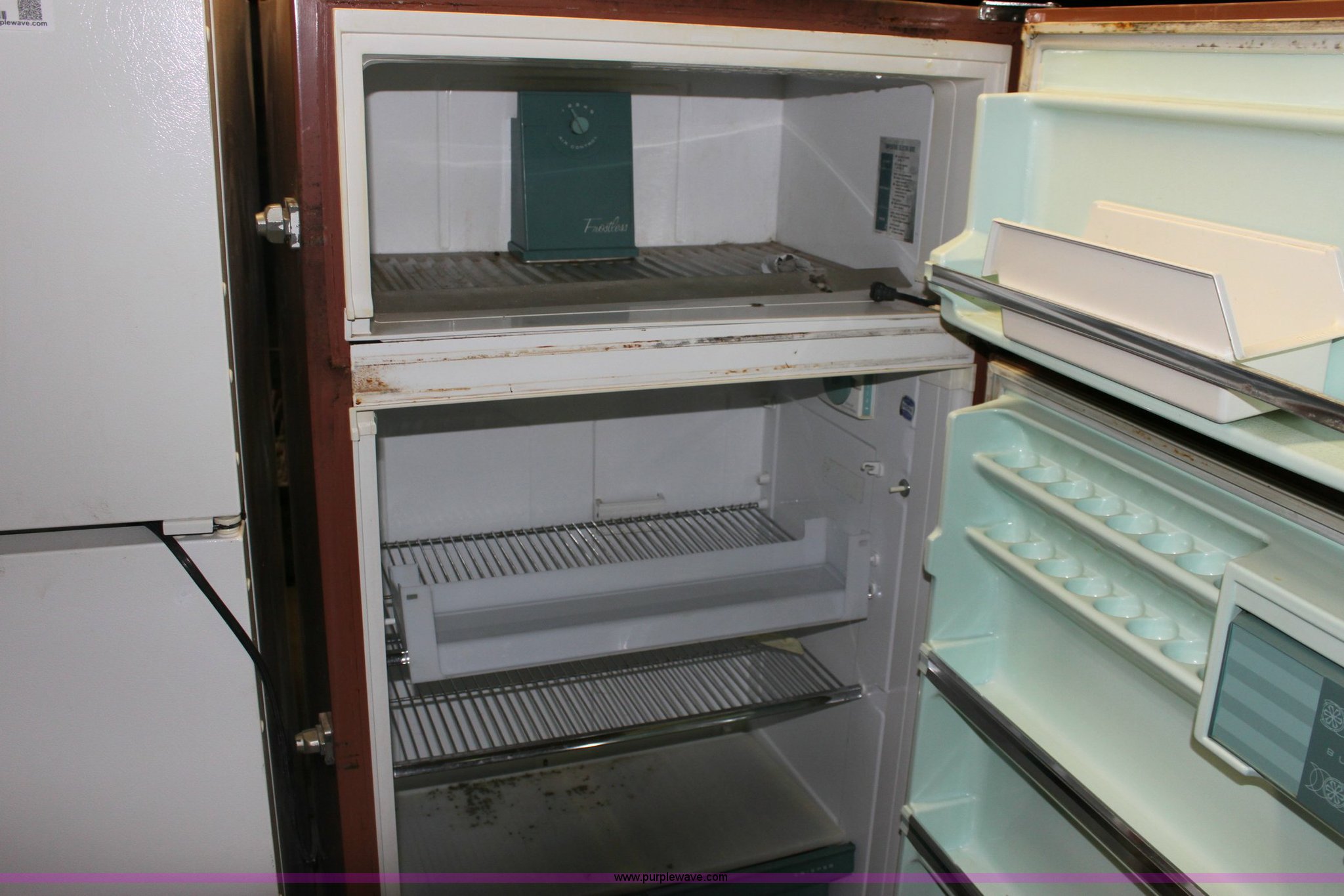 Sears cold spot refrigerator in Hutchinson, KS Item 6443 sold