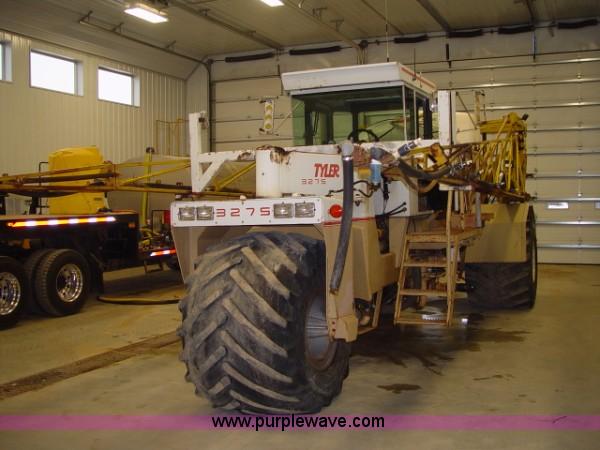 image for item 2000 1994 Tyler 3275 liquid floater truck