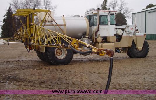 image for item 2000 1994 Tyler 3275 liquid floater truck