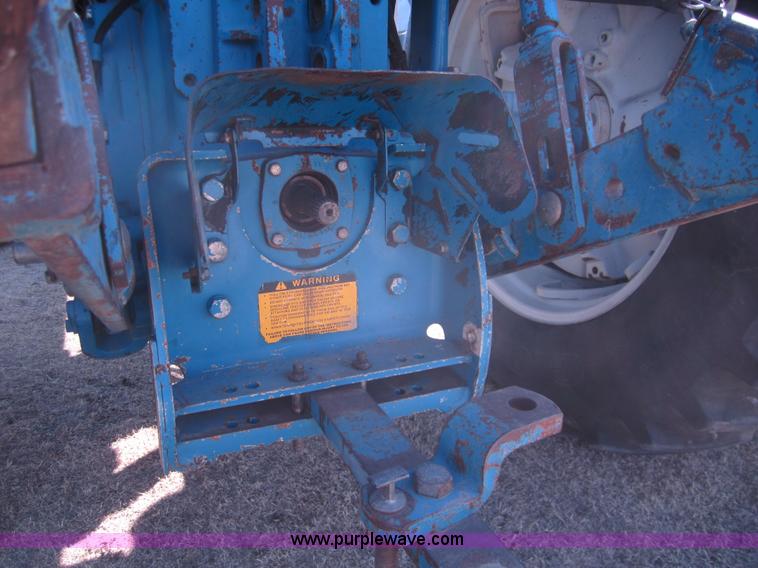 image for item 3051 1989 Ford TW5 tractor