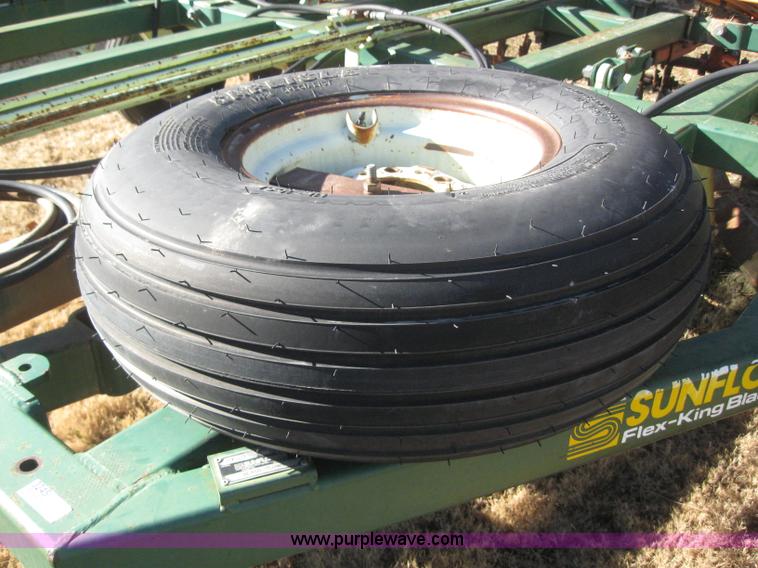 image for item 3245 Sunflower Flex King 3370-33 7x5 under cutter