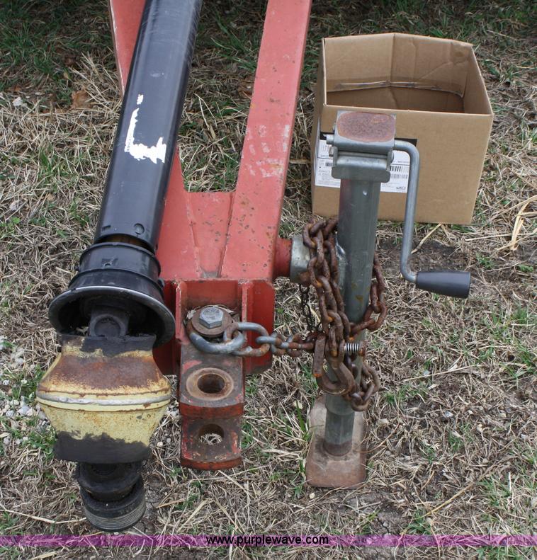 image for item 5023 1988 Case IH 3650 round baler