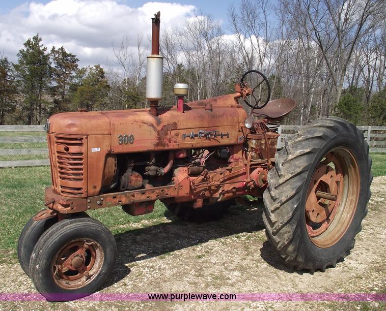 image for item 5486 McCormick Farmall 300 tractor