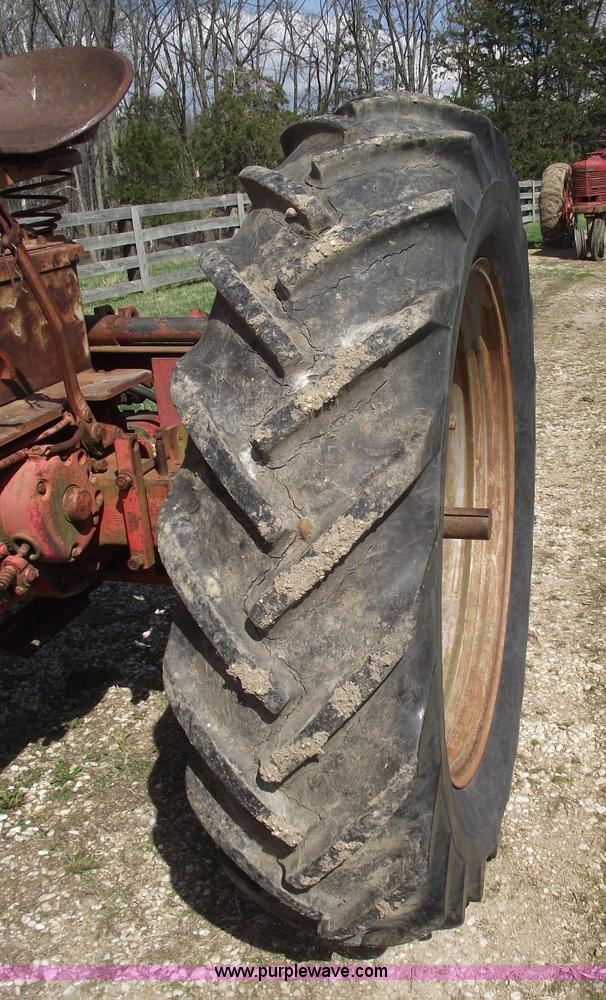 image for item 5486 McCormick Farmall 300 tractor