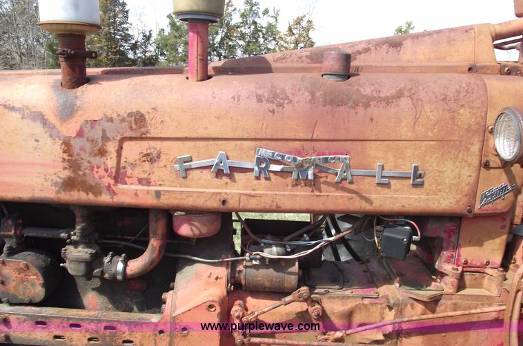 image for item 5486 McCormick Farmall 300 tractor