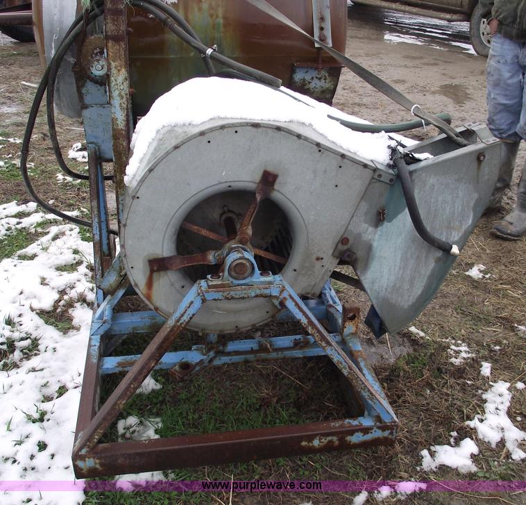 image for item 5519 Three point orchard sprayer